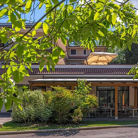 Il Castagneto Hotel 4*