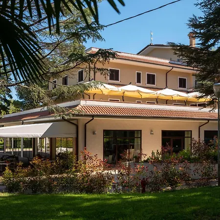 Il Castagneto 4* Melfi